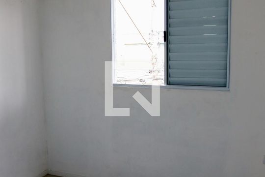 Quarto 1 de casa para alugar com 1 quarto, 40m² em Bela Vista, Osasco