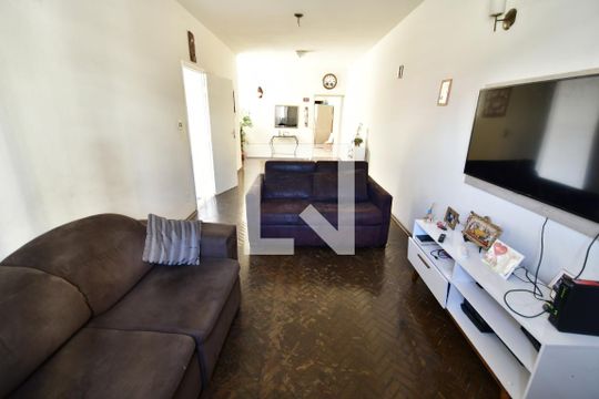 Sala de casa à venda com 4 quartos, 260m² em Centro, Campinas