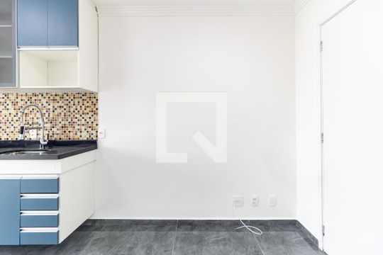 Sala de apartamento para alugar com 2 quartos, 39m² em Sacomã, São Paulo
