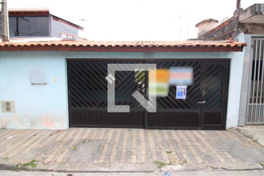 Fachada  de casa à venda com 2 quartos, 300m² em Dos Casa, São Bernardo do Campo
