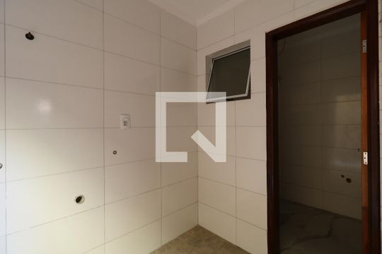 Área de Serviço de casa à venda com 3 quartos, 156m² em Vila Pires, Santo André