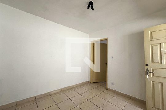 Sala de casa para alugar com 1 quarto, 40m² em Vila Guarani (zona Sul), São Paulo