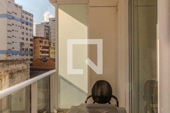 Varanda de kitnet/studio à venda com 1 quarto, 22m² em Centro Histórico de São Paulo, São Paulo
