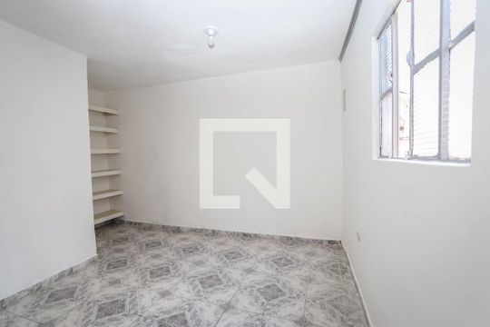 Quarto 1 de casa para alugar com 3 quartos, 216m² em Vila Clara, São Paulo
