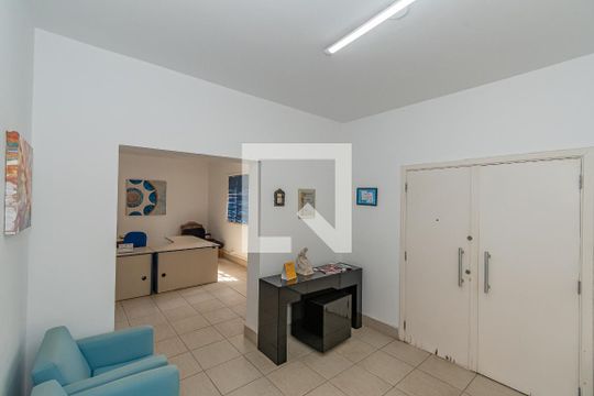 Sala de Estar de casa à venda com 3 quartos, 182m² em Vila Itapura, Campinas