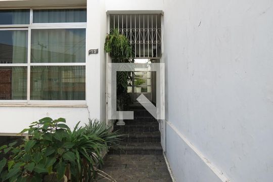 Entrada Casa de casa à venda com 3 quartos, 200m² em Parque Sao Domingos, São Paulo