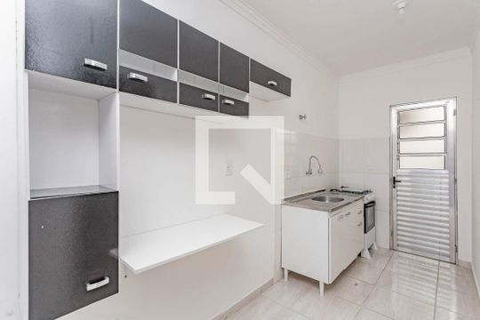 Cozinha de apartamento para alugar com 1 quarto, 36m² em Sacomã, São Paulo