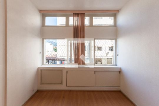 Quarto 2 de apartamento à venda com 2 quartos, 57m² em Praça da Bandeira, Rio de Janeiro
