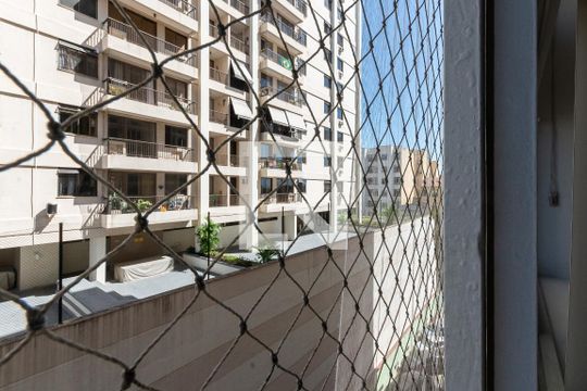 Vista de apartamento à venda com 2 quartos, 57m² em Praça da Bandeira, Rio de Janeiro