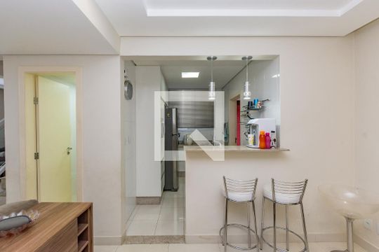 Cozinha de casa de condomínio à venda com 3 quartos, 126m² em Vila Madeira, Nova Lima