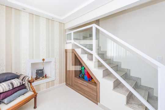 Sala de casa de condomínio à venda com 3 quartos, 126m² em Vila Madeira, Nova Lima