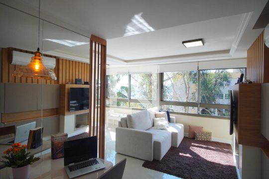 Sala de apartamento à venda com 1 quarto, 49m² em Boa Vista, Porto Alegre