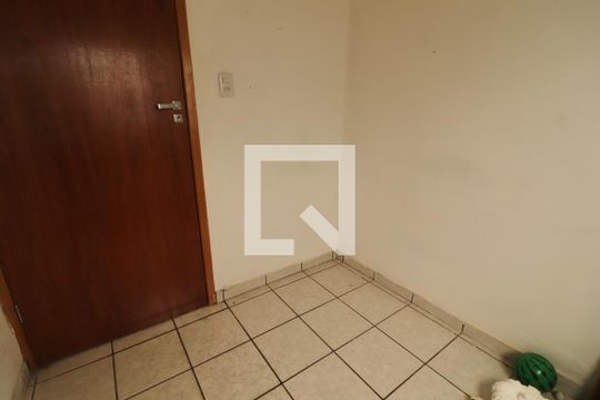 Quarto 2 de casa à venda com 4 quartos, 170m² em Vila Redenção, Goiânia
