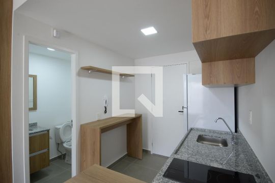 Cozinha de kitnet/studio para alugar com 1 quarto, 35m² em Vila Mariana, São Paulo
