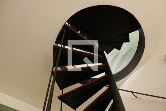 Cozinha de apartamento à venda com 1 quarto, 94m² em Jardim Paulista, São Paulo