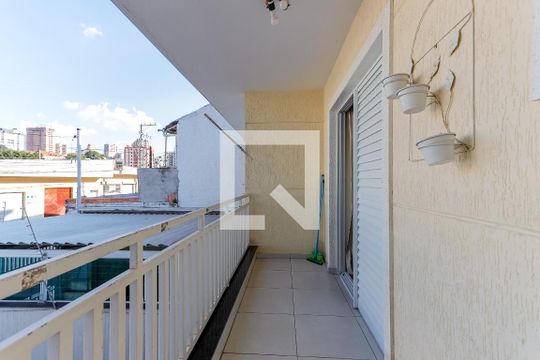 Sacada de casa para alugar com 3 quartos, 144m² em Vila Mazzei, São Paulo