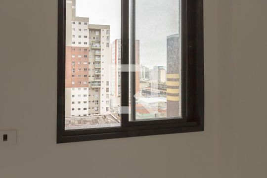Quarto 1 - vista de apartamento para alugar com 2 quartos, 34m² em Centro, Curitiba