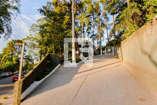 Fachada do Condomínio de apartamento à venda com 2 quartos, 44m² em Jardim São Luis, Guarulhos