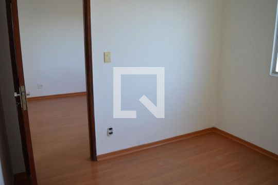 Quarto 2 de apartamento à venda com 2 quartos, 47m² em Arvoredo, Contagem