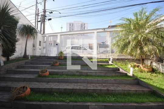 Vista do Quarto 1 de casa à venda com 3 quartos, 500m² em Vila Mazzei, São Paulo