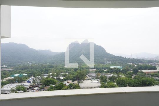 Vista - Varanda da Sala de apartamento para alugar com 2 quartos, 70m² em Jacarepaguá, Rio de Janeiro