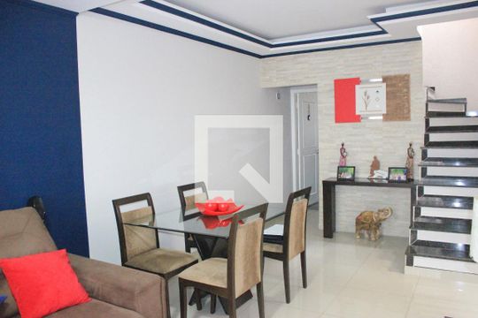 Sala de casa de condomínio à venda com 3 quartos, 150m² em Portal dos Gramados, Guarulhos