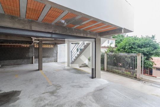 Área comum de apartamento para alugar com 1 quarto, 50m² em Serraria, São José