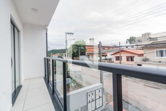 Varanda de apartamento para alugar com 1 quarto, 50m² em Serraria, São José