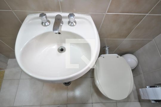 Lavabo de casa à venda com 3 quartos, 170m² em Vila Nova Mazzei, São Paulo