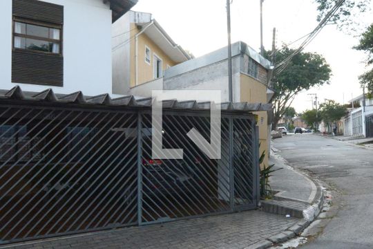 Fachada de casa à venda com 4 quartos, 180m² em Jardim Umuarama, São Paulo