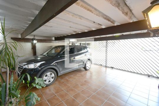 Garagem de casa à venda com 4 quartos, 180m² em Jardim Umuarama, São Paulo