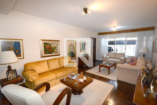 Casa à venda com 4 quartos, 180m² em Jardim Umuarama, São Paulo