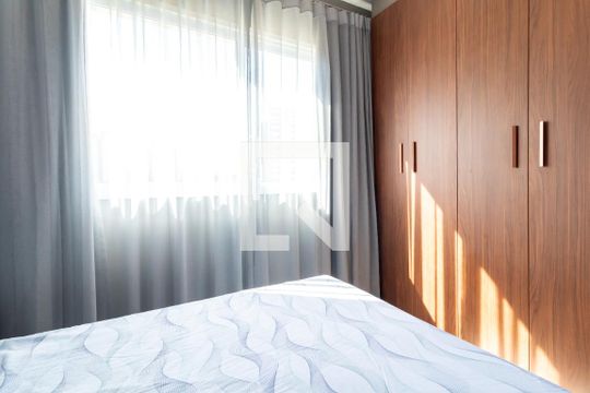 Quarto de apartamento à venda com 1 quarto, 24m² em Santana, São Paulo