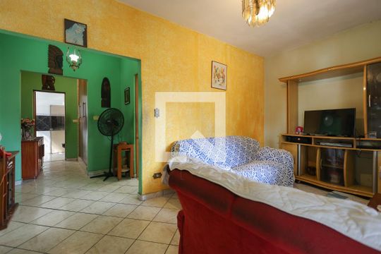 Casa à venda com 3 quartos, 270m² em Vila Maria Luisa, São Paulo