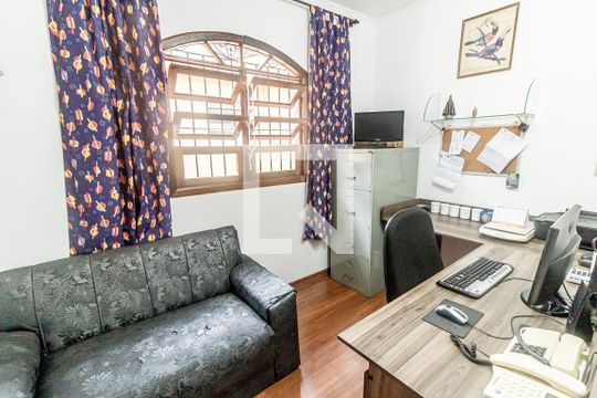 Quarto 2 de casa à venda com 3 quartos, 272m² em Vila Valparaiso, Santo André
