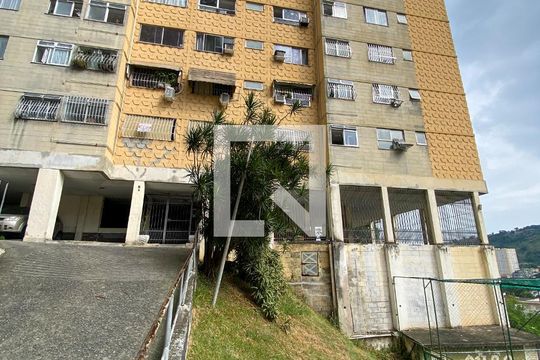 Fachada do bloco de apartamento à venda com 2 quartos, 40m² em Fonseca, Niterói