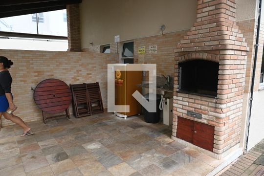 Área comum - Churrasqueira de apartamento para alugar com 2 quartos, 58m² em Ocian, Praia Grande