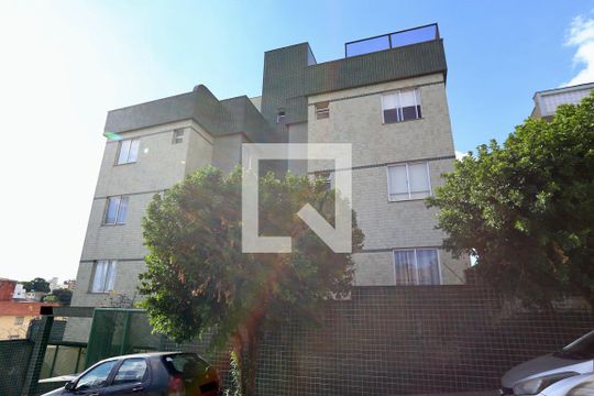 Fachada  de apartamento à venda com 2 quartos, 100m² em Sagrada Família, Belo Horizonte
