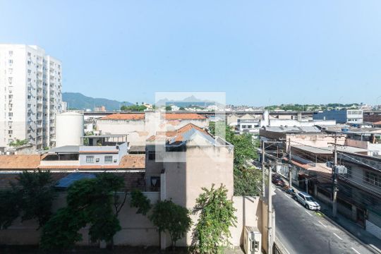 Vista Quarto 2 de apartamento para alugar com 2 quartos, 46m² em São Cristóvão, Rio de Janeiro