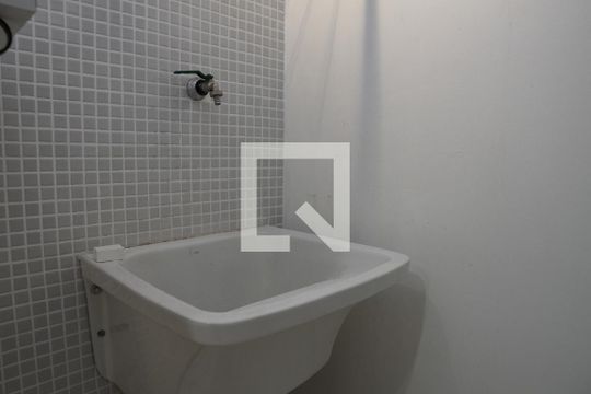 Área de Serviço de apartamento para alugar com 1 quarto, 60m² em Cerqueira César, São Paulo