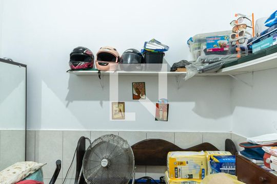 Quarto 1 (primeiro andar) de casa à venda com 5 quartos, 240m² em Catumbi, Rio de Janeiro