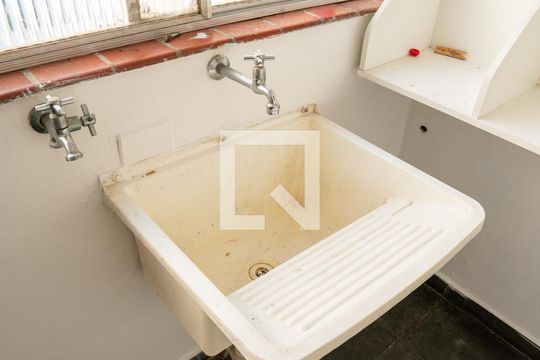 Tanque de apartamento à venda com 3 quartos, 125m² em Perdizes, São Paulo
