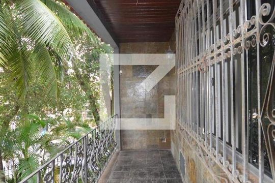 Varanda da Suite 1 de casa para alugar com 5 quartos, 280m² em Penha, Rio de Janeiro