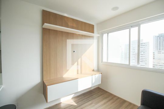 Apartamento para alugar com 2 quartos, 38m² em Quarta Parada, São Paulo