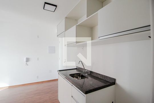4 Cozinha de apartamento para alugar com 1 quarto, 25m² em Vila Buarque, São Paulo