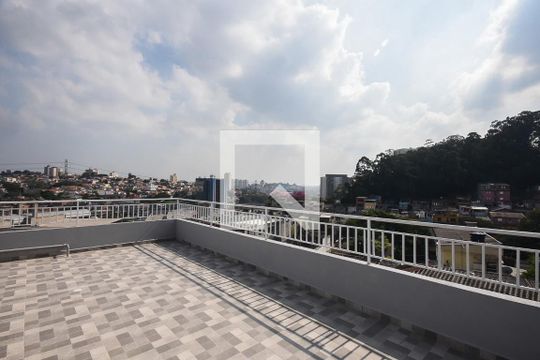 Terraço 2 de apartamento para alugar com 1 quarto, 28m² em Jardim Santo Antonio, São Paulo