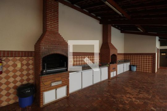 Área comum - Churrasqueira de apartamento para alugar com 4 quartos, 296m² em Brasil, Uberlândia