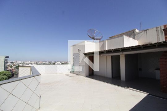 Varanda gourmet de apartamento para alugar com 4 quartos, 296m² em Brasil, Uberlândia