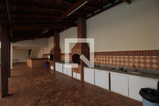 Área comum - Churrasqueira de apartamento para alugar com 4 quartos, 296m² em Brasil, Uberlândia