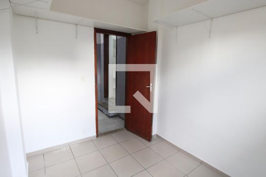 Quarto 2 de casa à venda com 8 quartos, 301m² em Engenho de Dentro, Rio de Janeiro